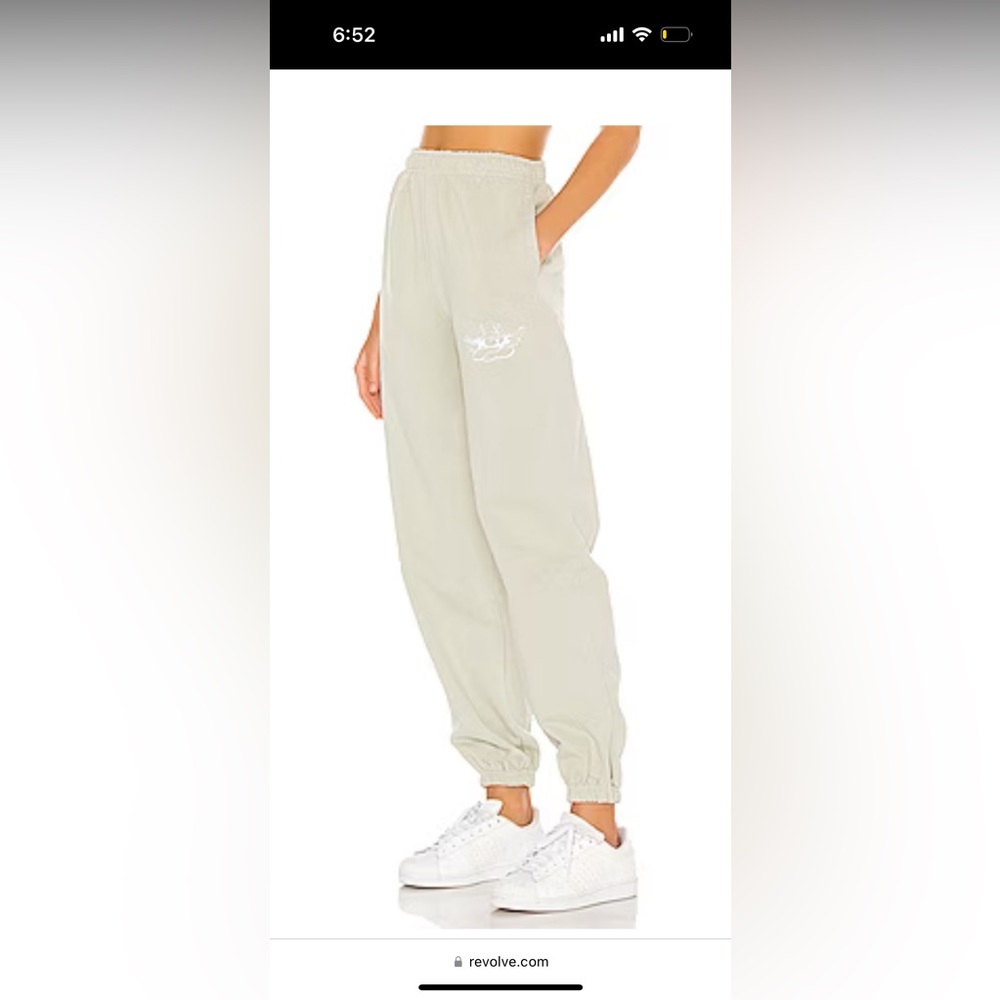 Boys lie sage green sweatpants